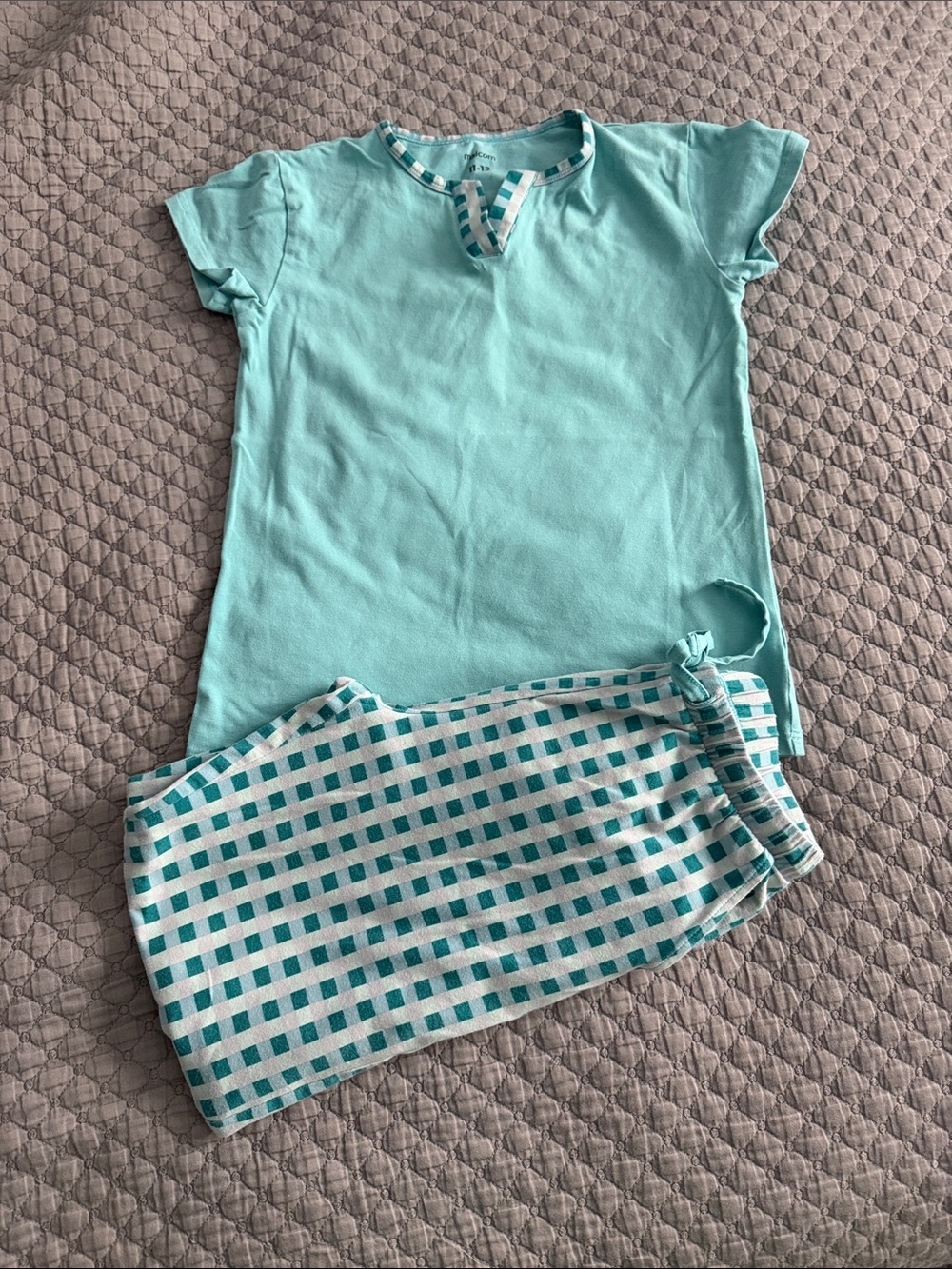 Girls pijama set . Size 11-12